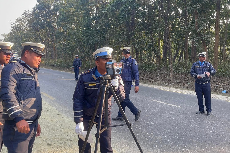 टिकौली जंगल क्षेत्रमा ‘राडर गन’ सहित जाँच शुरू