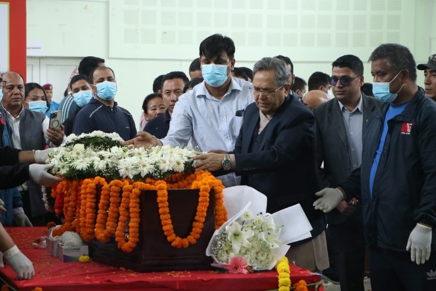 सुवास नेम्वाङको पार्थिव शरीर एमाले केन्द्रीय कार्यालयमा