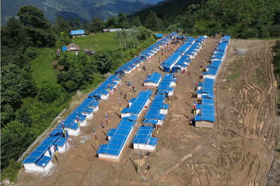 ताप्लेजुङ मैवाखोलाका पहिरो प्रभावित ६५ परिवार एकीकृत आवासमा