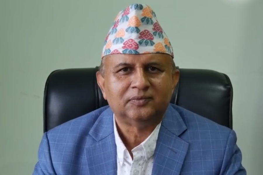 चीन भ्रमण छोट्याएर स्वदेश फर्किए एमाले महासचिव पाेखरेल 