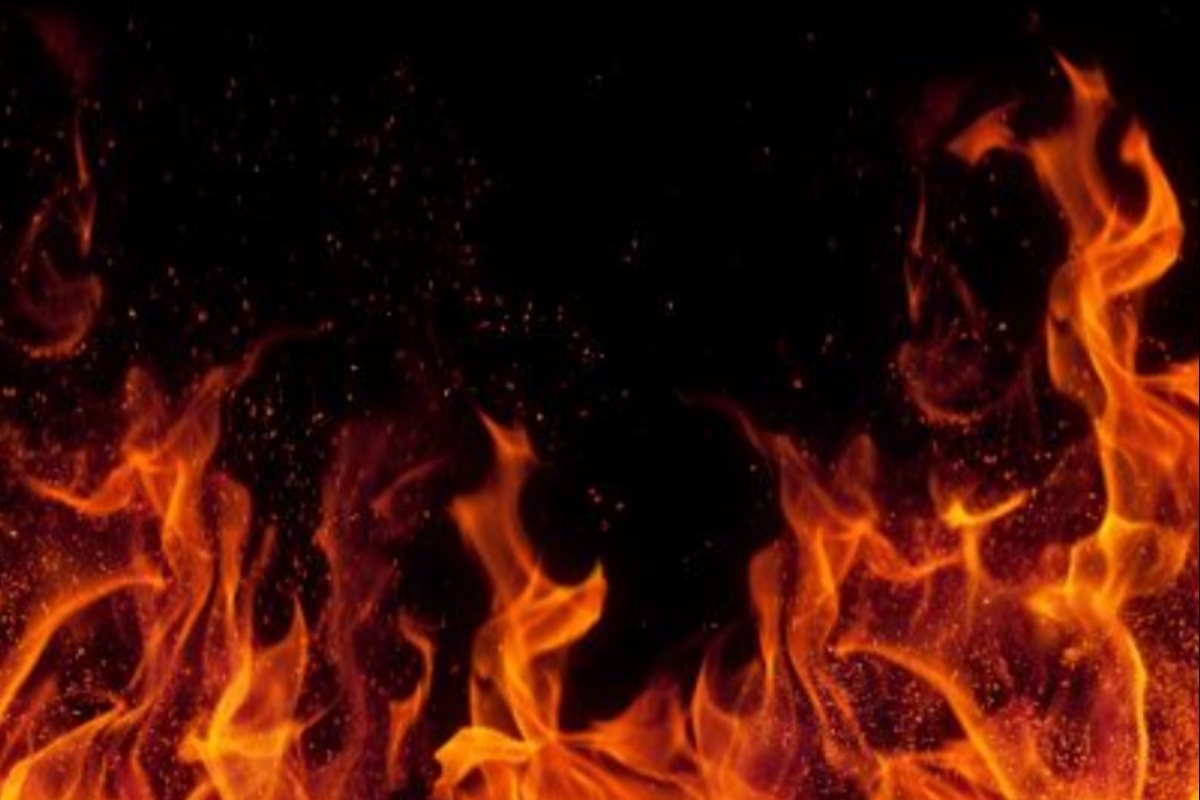 पर्वतमा ग्यास चुहिएर आगलागी हुँदा १ जनाको मृत्यु, १ गम्भीर