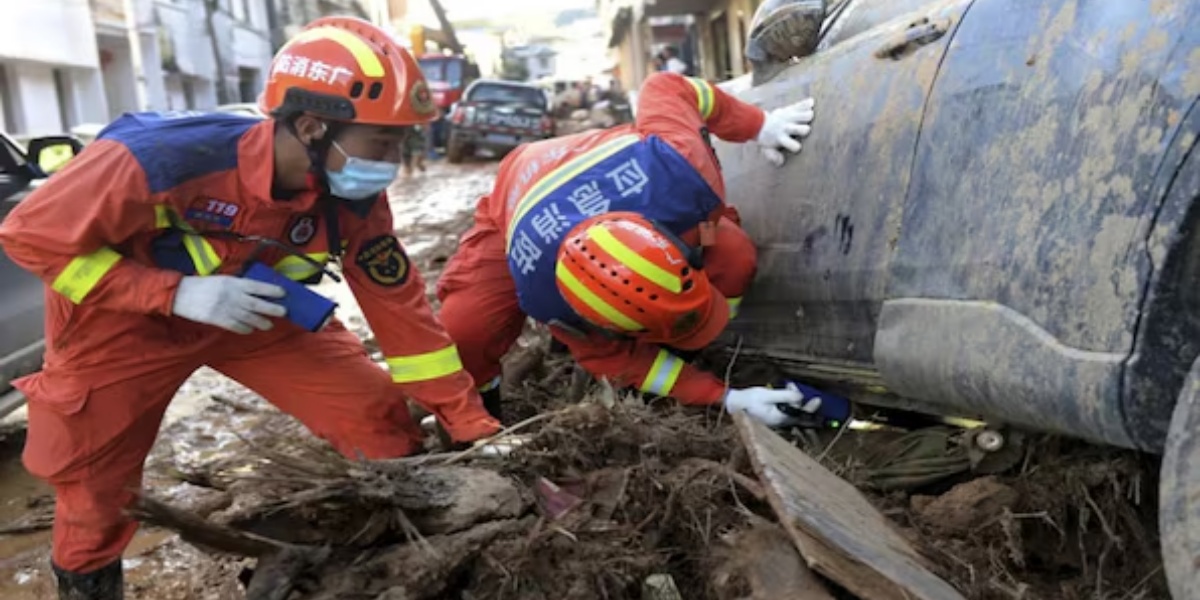 चीनको हुनान प्रान्तमा पहिरो: ११ जनाको मृत्यु