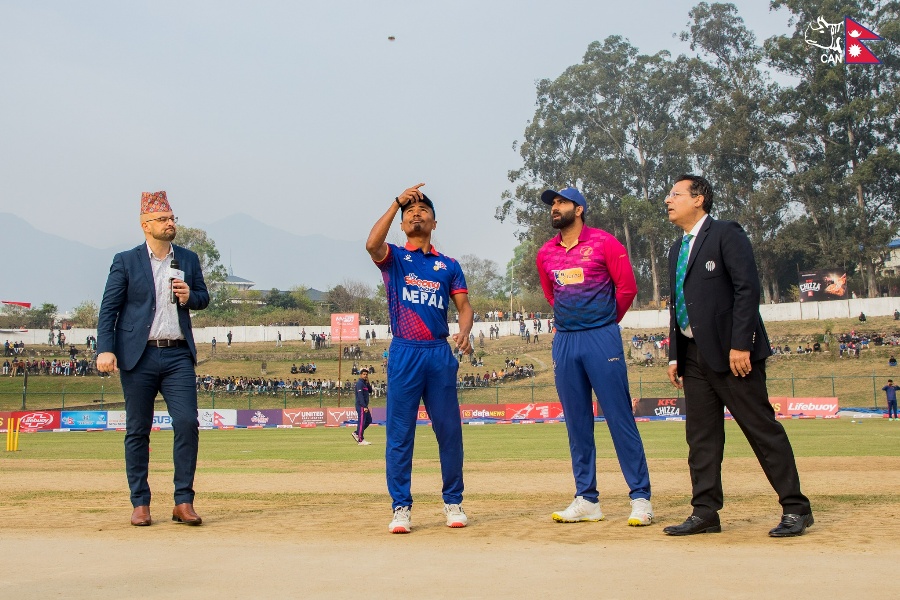 लिग–२ : यूएईविरुद्ध पहिले बलिङ गर्दै नेपाल 