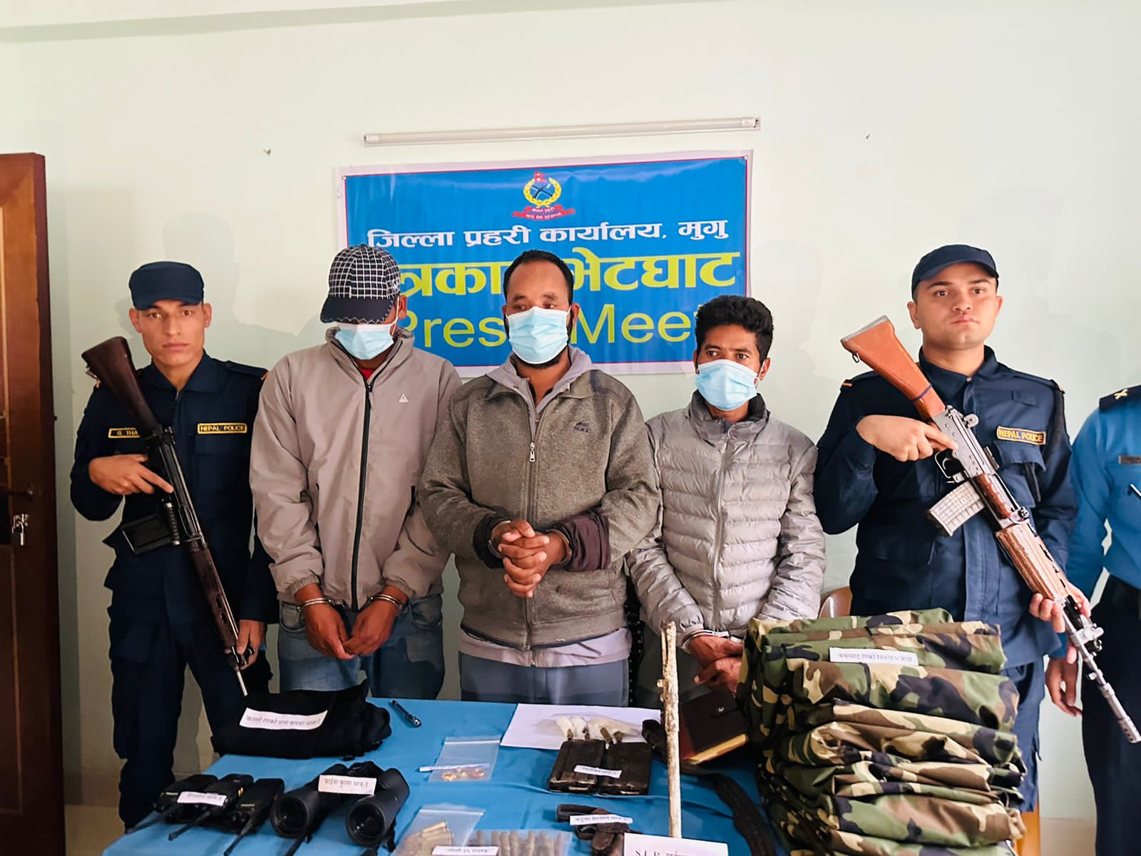 मुगुमा यार्सालगायत सामान लुट्ने समूहका ३ जना पक्राउ, ५ अझै फरार