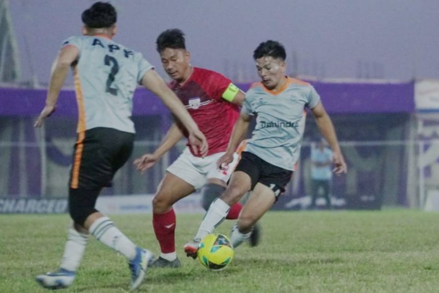 चर्च ब्वाइज जीतपुर सिमरा गोल्डकपको सेमिफाइनलमा