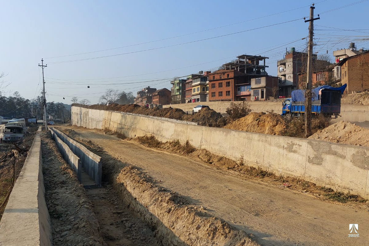 डेढ महिनादेखि रोकिएको अरनिको राजमार्ग विस्तार शुरू हुने