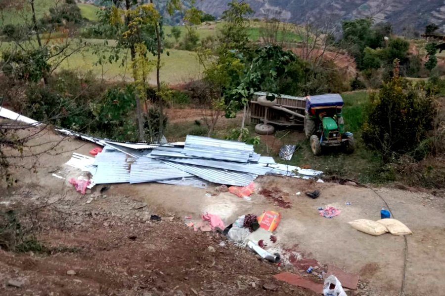 रुकुम पश्चिममा ट्याक्टर दुर्घटना: ५ जनाको मृत्यु , ९ घाइते 