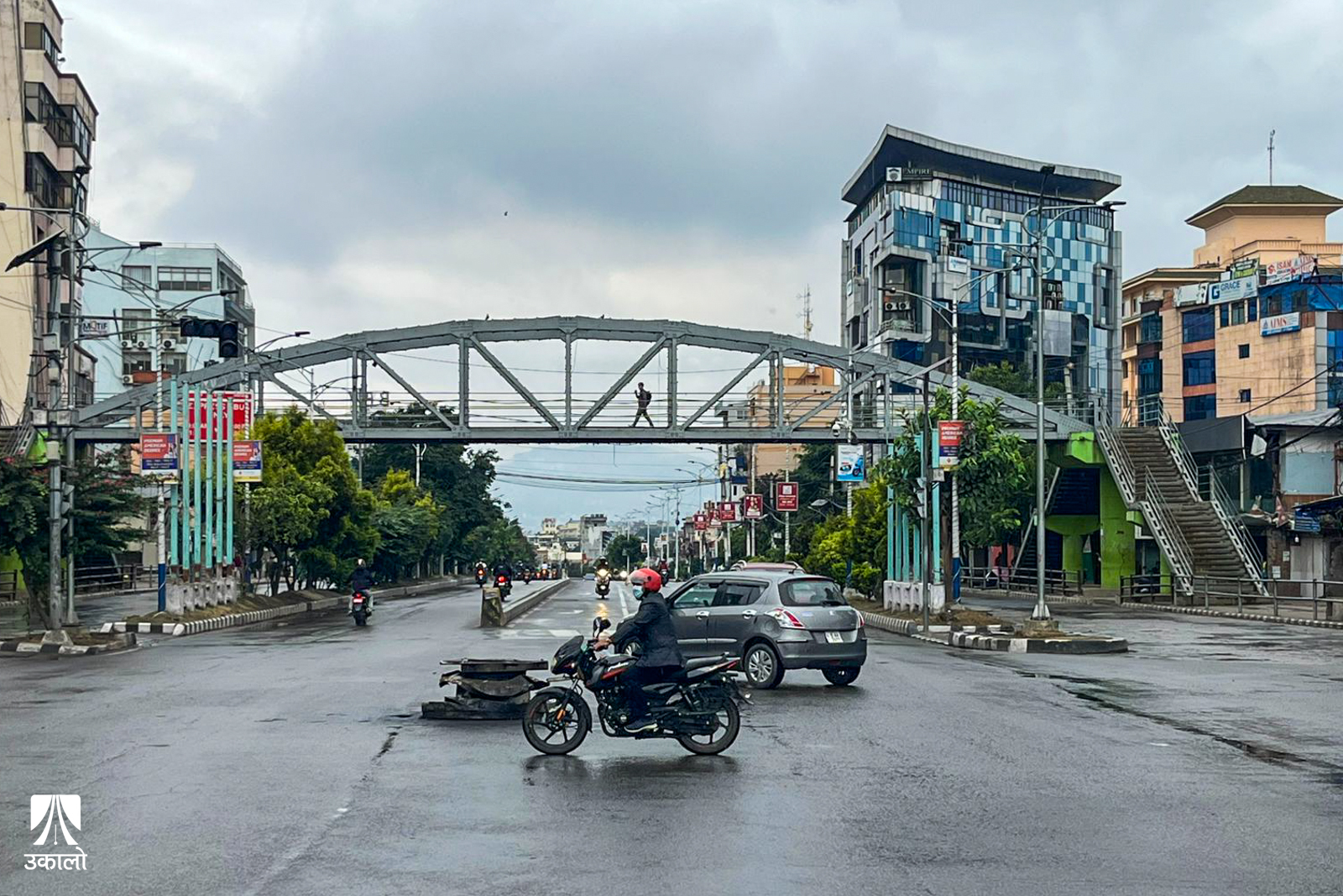 सडकमा बढ्यो चहलपहल [तस्वीरहरू]