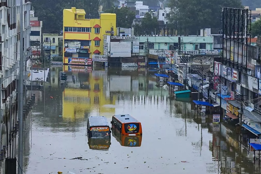 भारतको तामिलनाडुमा भारी वर्षा: रेल तथा उडान सेवा रद्द