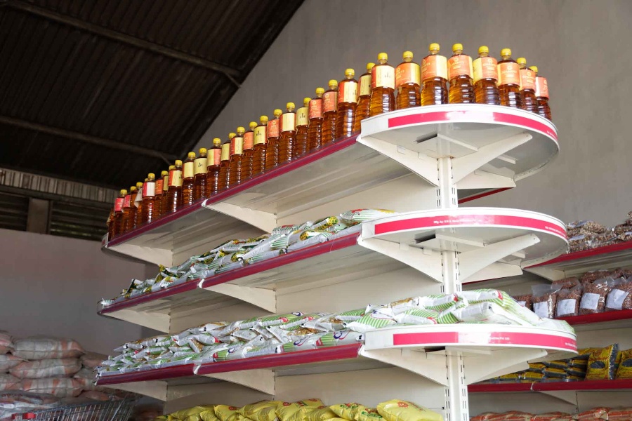 सहुलियत पसलमै छैन चिनी