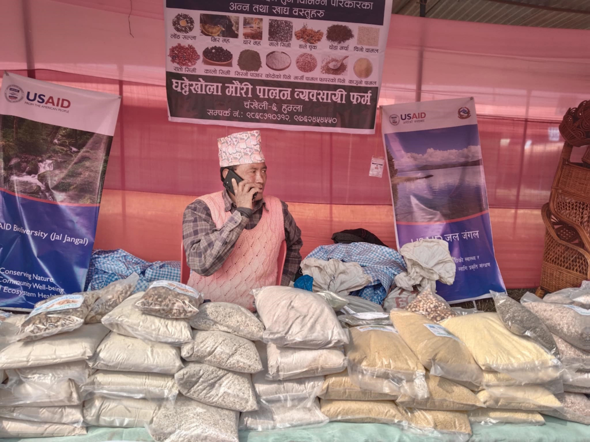 महोत्सव अवलोकनकर्ताको रोजाइमा पर्‍यो अर्ग्यानिक खाद्यवस्तु