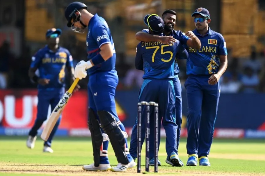 विश्वकप क्रिकेटमा इंग्ल्यान्ड श्रीलंकासँग ८ विकेटले पराजित