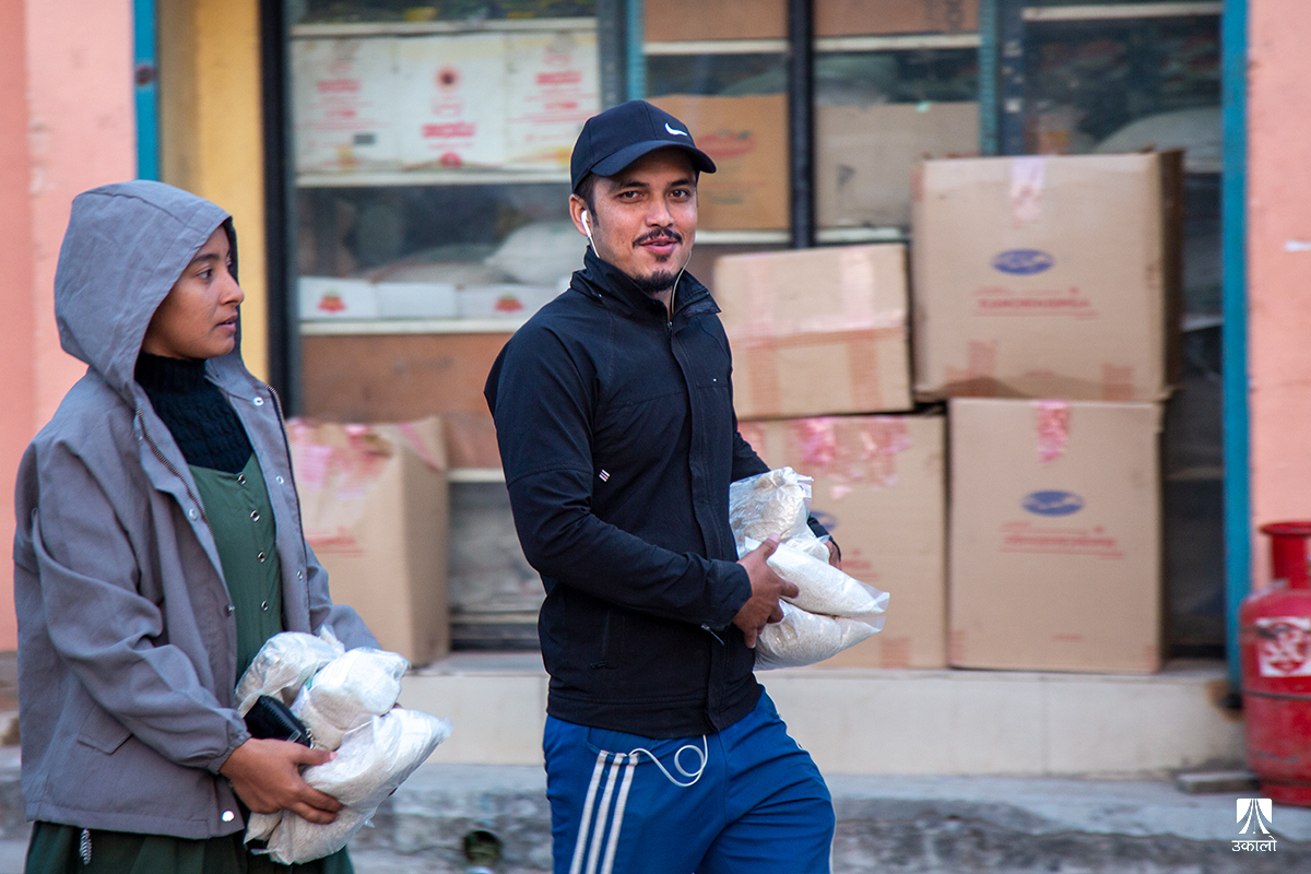 अघिल्लो दशैँतिहार ‘खल्लो’ बनाएको सरकारले यो वर्ष चिनी अभाव टार्न गरेन तयारी