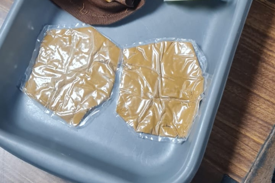 त्रिभुवन अन्तर्राष्ट्रिय विमानस्थलबाट १ किलो ३०० ग्राम सुन बरामद