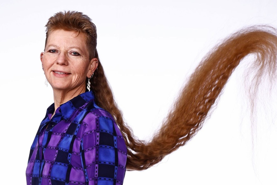 महिलाको लामो ‘मुलेट हेयर स्टाइल’को विश्व रेकर्ड