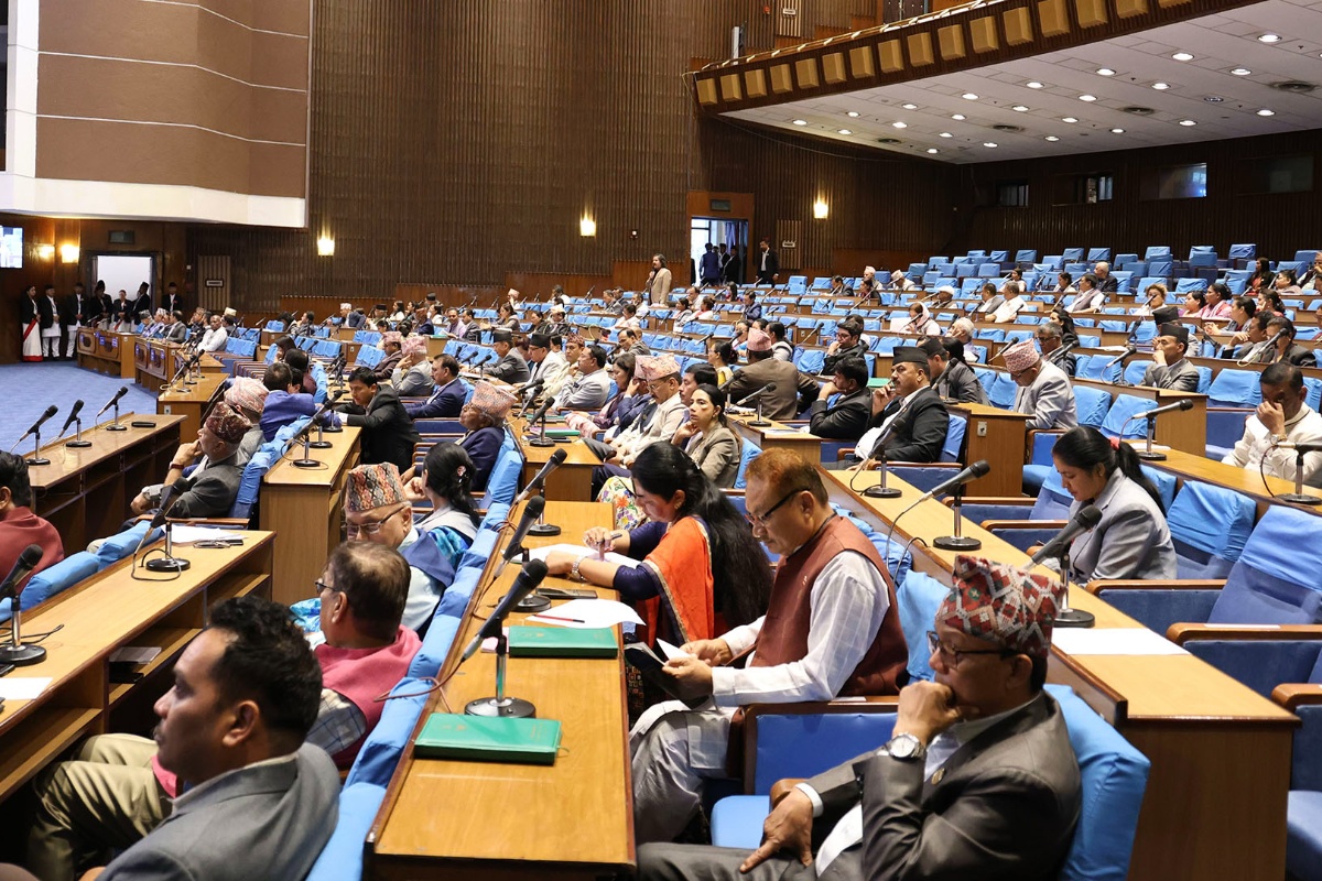 गणपूरक संख्या नपुगेपछि कार्यसूचीबाट हटाइयो दशरथ चन्द स्वास्थ्य विज्ञान विश्वविद्यालय विधेयक