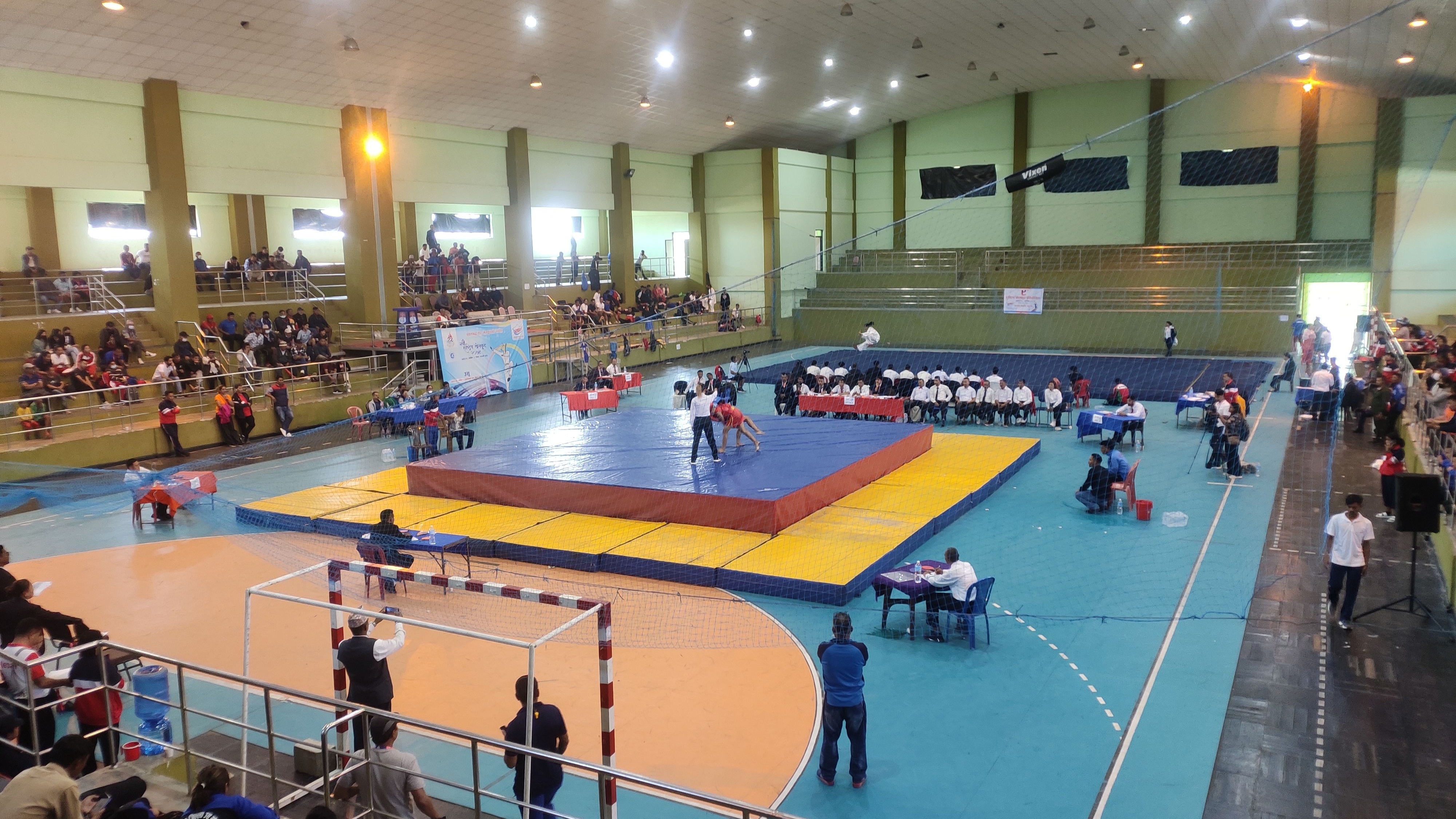 सरकारी ढुकुटी रित्याउन मात्रै प्रतियोगिता!