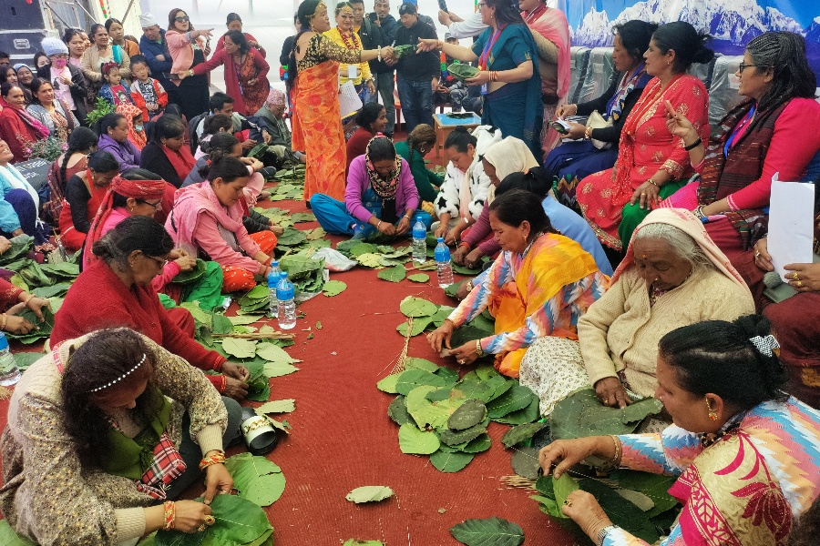 टपरी गाँस्ने प्रतिस्पर्धीसँग विगतका सम्झना