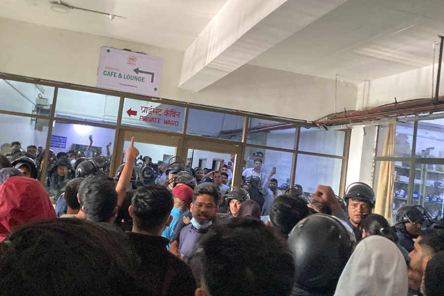 मणिपाल घटनापछि माओवादी स्वास्थ्य विभागबाट डा. दीपक काेइरालाकाे राजीनामा