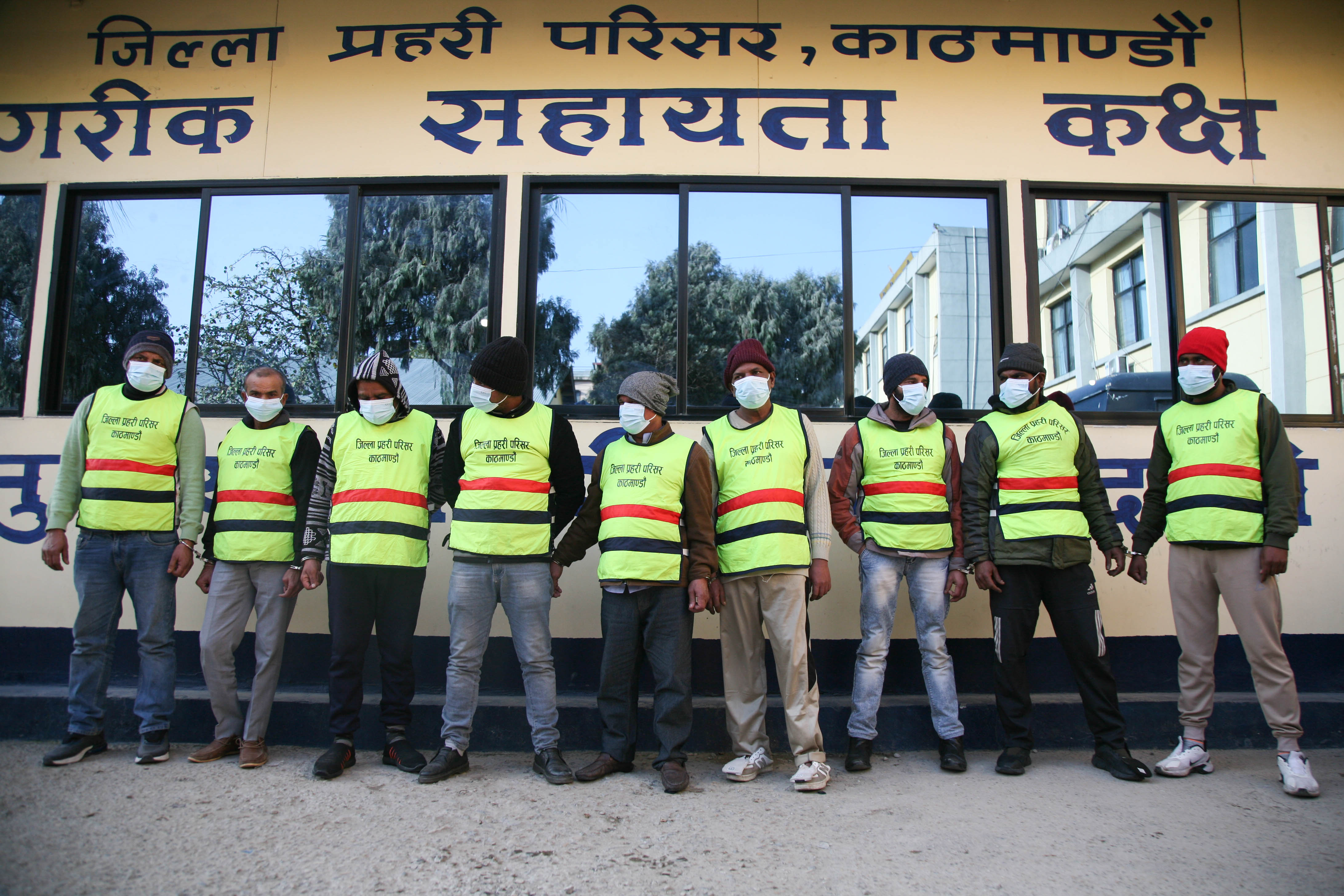 काठमाडौँमा बन्धक बनाइएका ११ भारतीय नागरिकको उद्धार, ९ जना पक्राउ