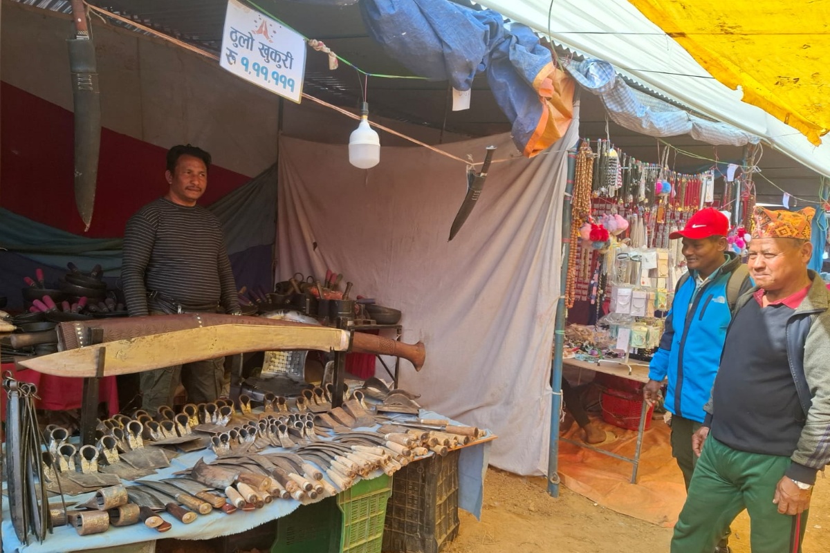 ३० किलोको खुकुरी, मूल्य १ लाख ११ हजार!