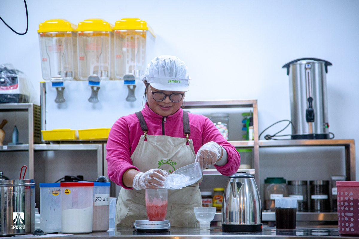 नयाँ पेयका रूपमा बजार तताइरहेको ‘बबल टी’