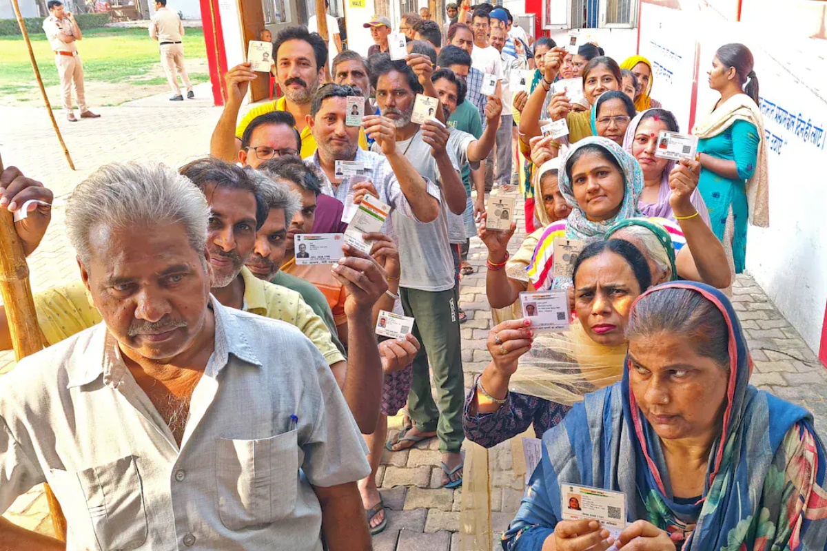 भारतमा लोकसभा निर्वाचनको अन्तिम चरणको मतदान जारी