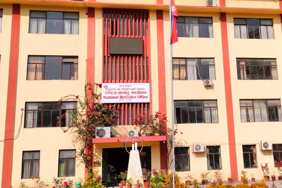 तथ्यांक भन्छ– नेपालका ३२ प्रतिशत व्यापारिक प्रतिष्ठान अवैध