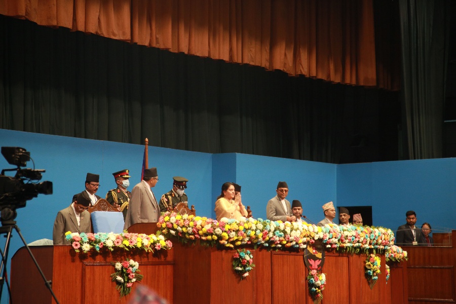 जलवायु परिवर्तनका मुद्दामा नेपाल विश्वसामु दरिलो रूपमा प्रस्तुत हुनुपर्छ : राष्ट्रपति