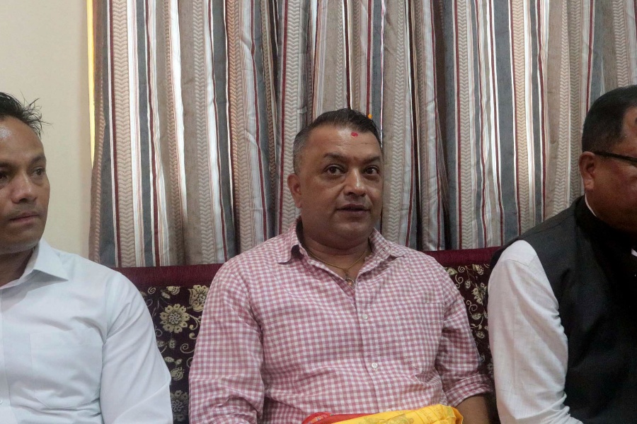 संसदीय दलको नेता परिवर्तनको प्रयास जारी छ: गगन थापा