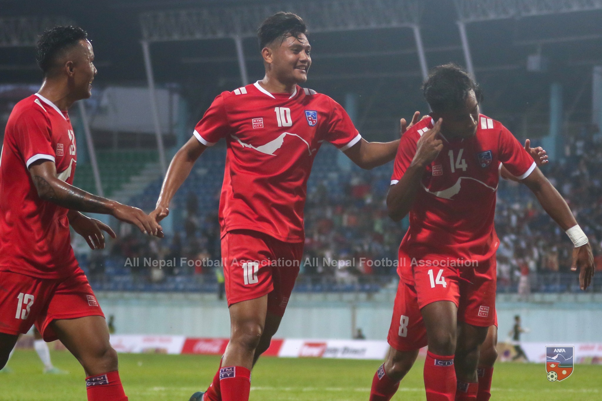 पाकिस्तानविरुद्ध मैत्रीपूर्ण खेल : किरण परेनन्, नवयुग फर्किए