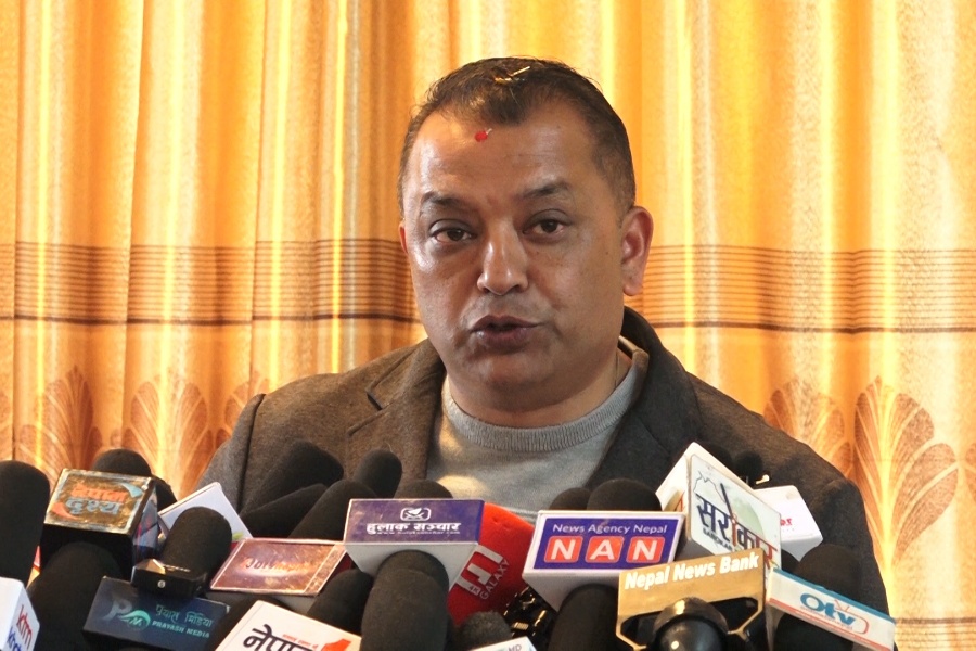 आर्थिक भार घटाउन तलबबाहेक सबै सुविधा कटौती गर्न सक्नुपर्छ : गगन थापा