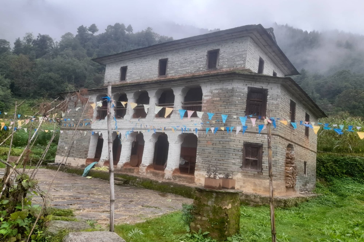 संरक्षण अभावमा जीर्ण बने गौश्वारका प्राचीन सम्पदा