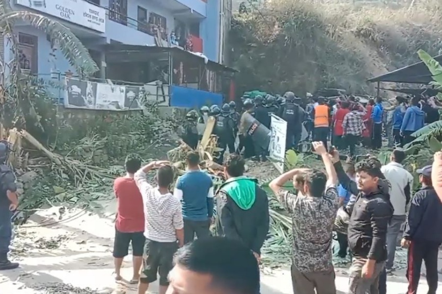 धादिङमा छुरा प्रहारबाट युवकको हत्या, गल्छी–त्रिशूली सडकखण्डमा स्थानीयको प्रदर्शन 