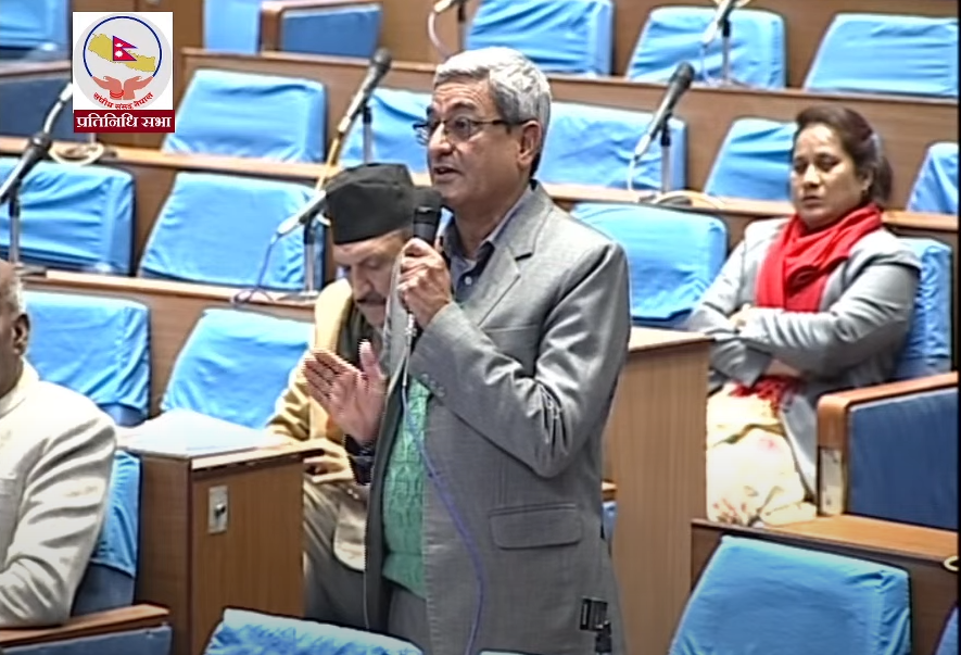 प्रतिपक्षले आलोचना गर्‍यो भनेर सत्तापक्ष आक्रोशित नबनौँ : रमेश लेखक