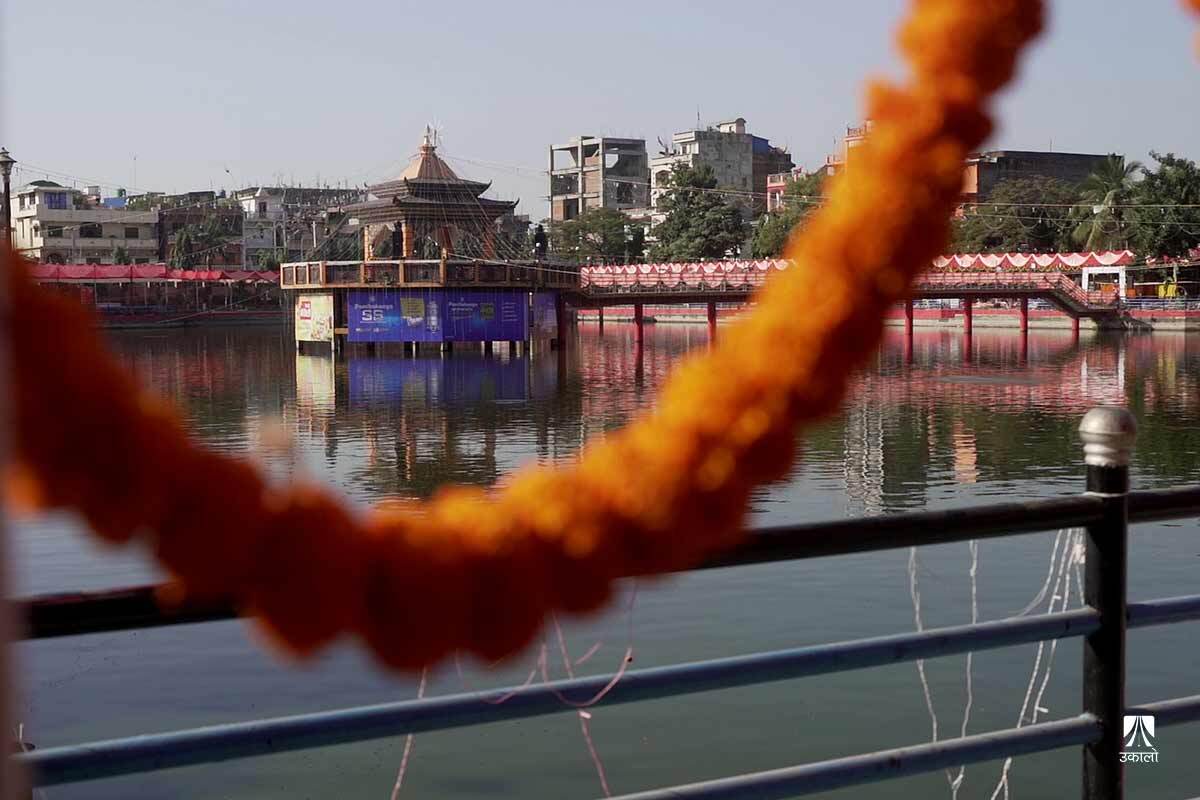 छठपूजाका लागि वीरगन्जको घडीअर्वा पोखरीमा छठघाट तयार