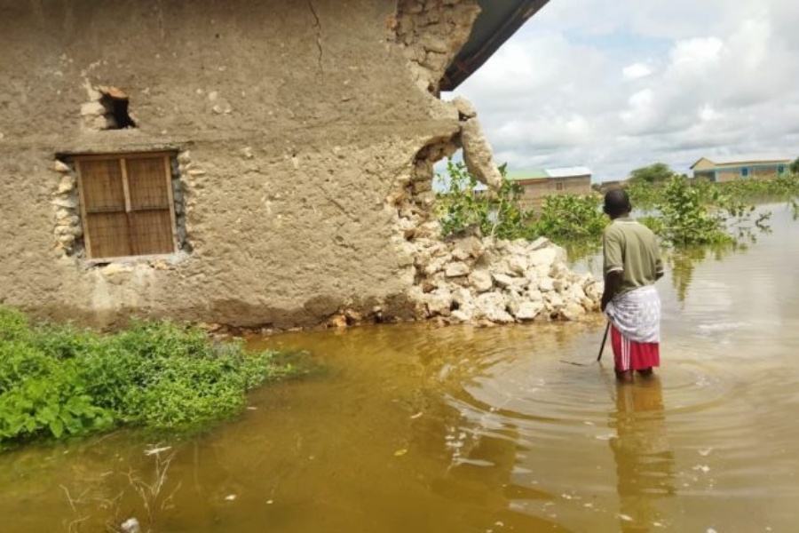 केन्यामा बाढीका कारण ४६ जनाको मृत्यु, हजारौँ विस्थापित
