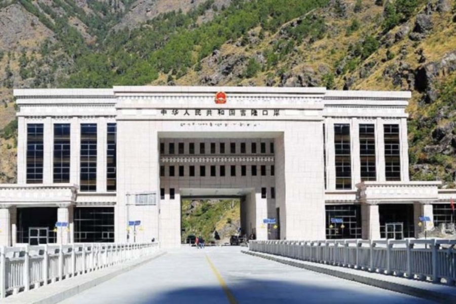 पाँच महिनामा रसुवागढी नाकाबाट भित्रिए तीन सयभन्दा बढी सवारी साधन