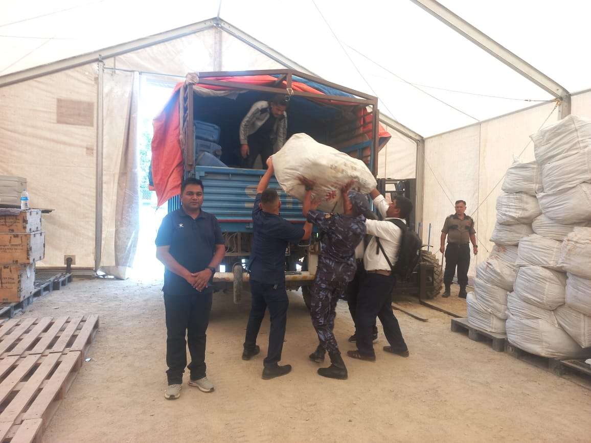 तिलगाउँमा बाढी आएको १ सातापछि बल्ल प्रदेश सरकारले पठायो राहत