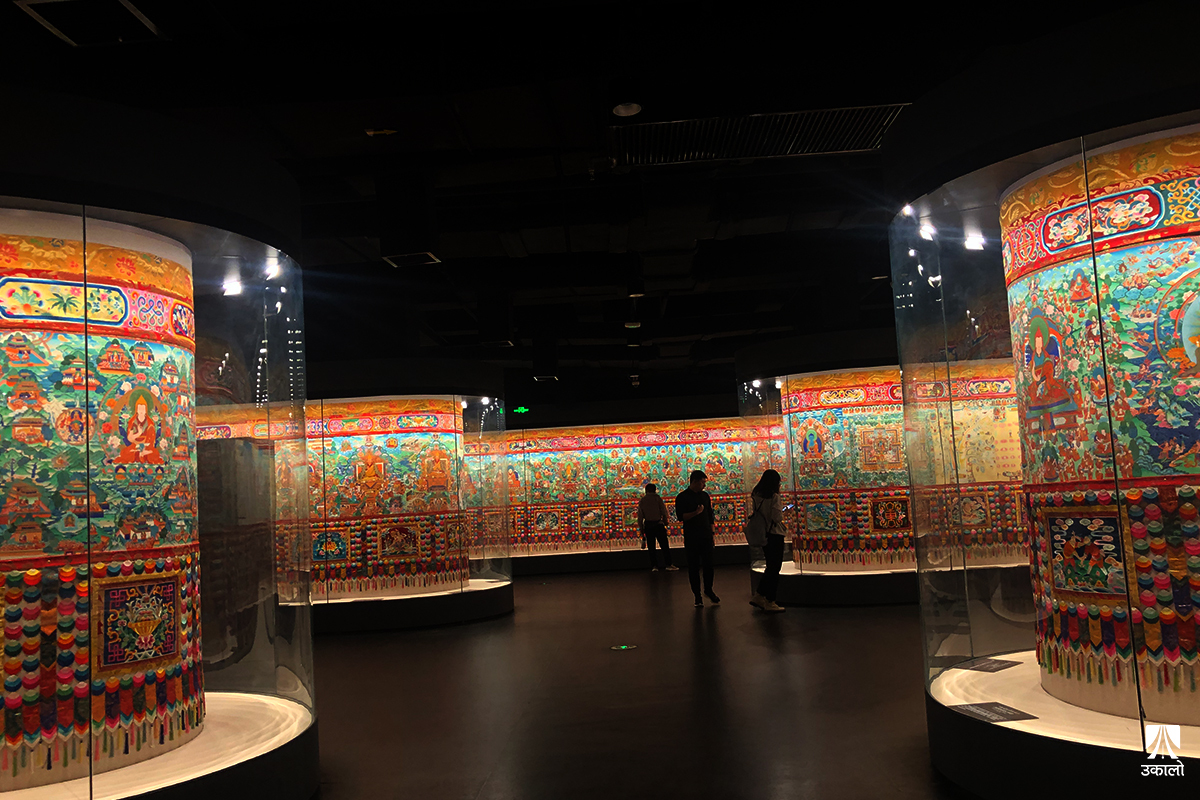 सिनिङमा संसारकै लामो थांकाको आकर्षण [तस्वीरहरू]