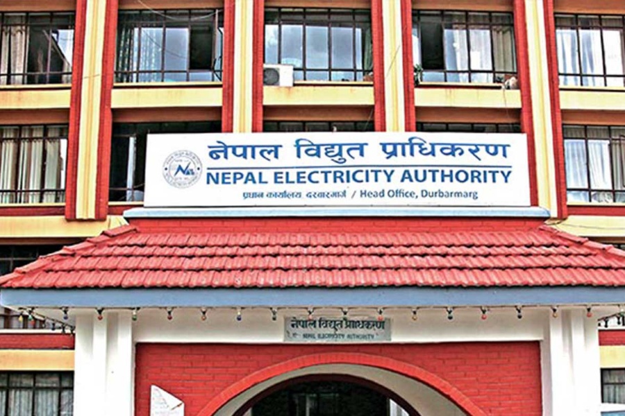 तीन गुणा बढ्यो विद्युत् खपत