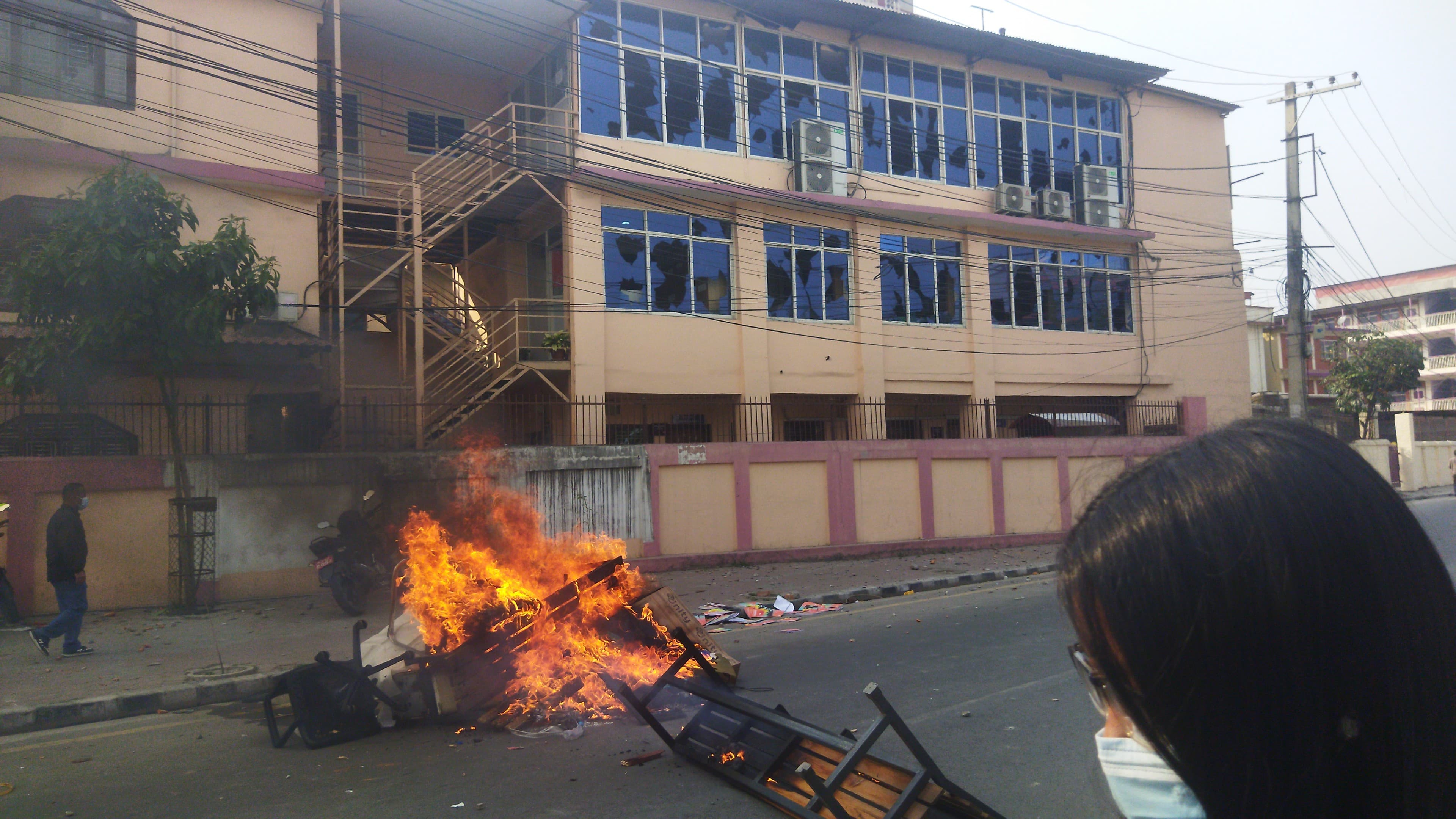 सार्वजनिक तथा निजी सम्पत्तिमाथि आक्रमण गर्नेलाई कारबाही गर्न समाजवादी मोर्चाको माग