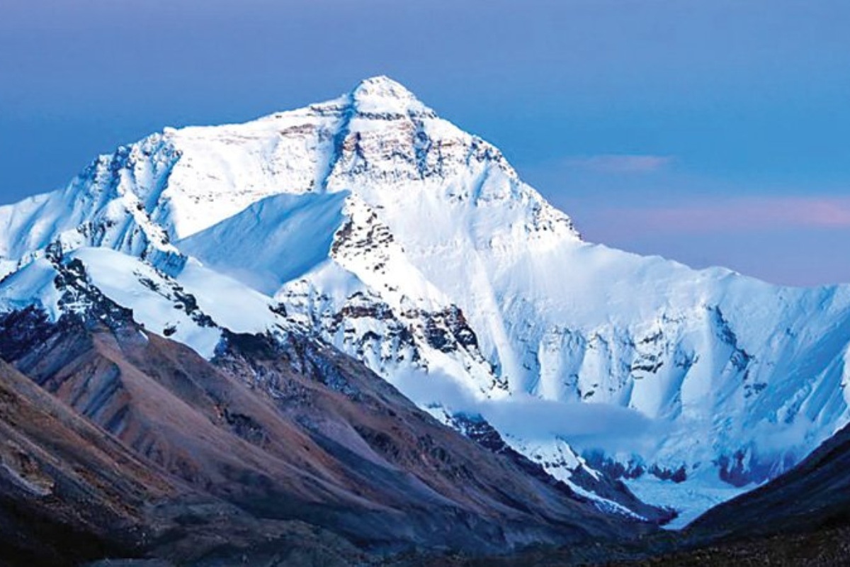 मकालु आरोहण गर्ने क्रममा फ्रान्सेली नागरिकको मृत्यु