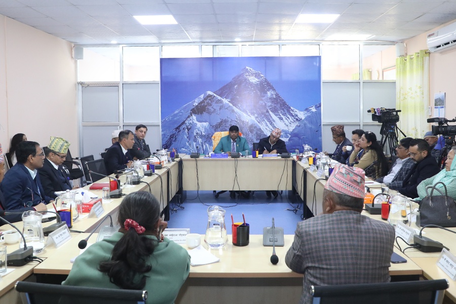 उदयपुर र हेटौँडा सिमेन्ट उद्योगको अवस्थाबारे अध्ययन गरी प्रतिवेदन बुझाउन सरकारलाई निर्देशन