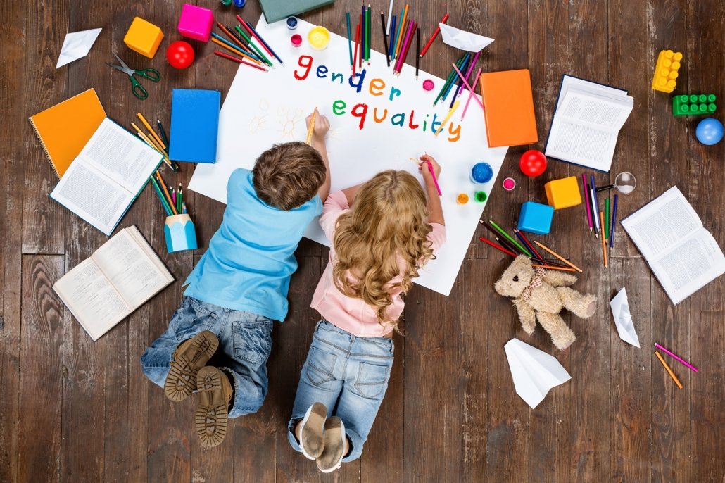 छोरालाई नारीवादी कसरी बनाउने ?