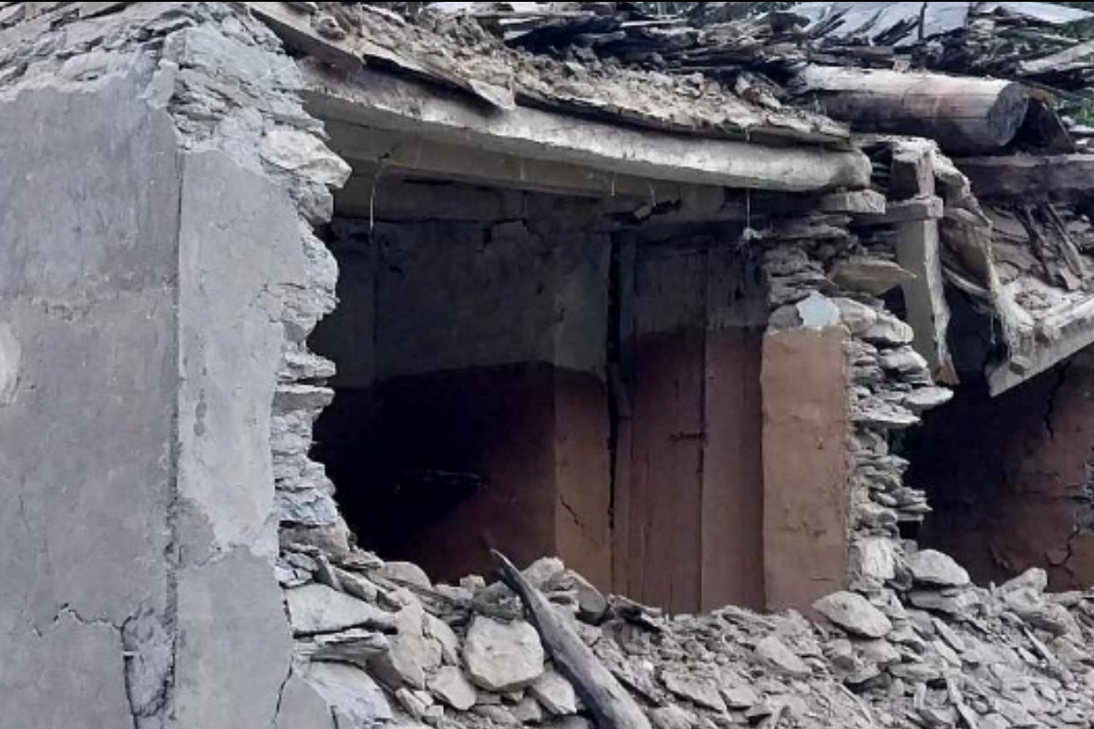 बाजुरामा शनिबारको भूकम्पबाट ८ घरमा क्षति, १२३ परिवार जोखिममा