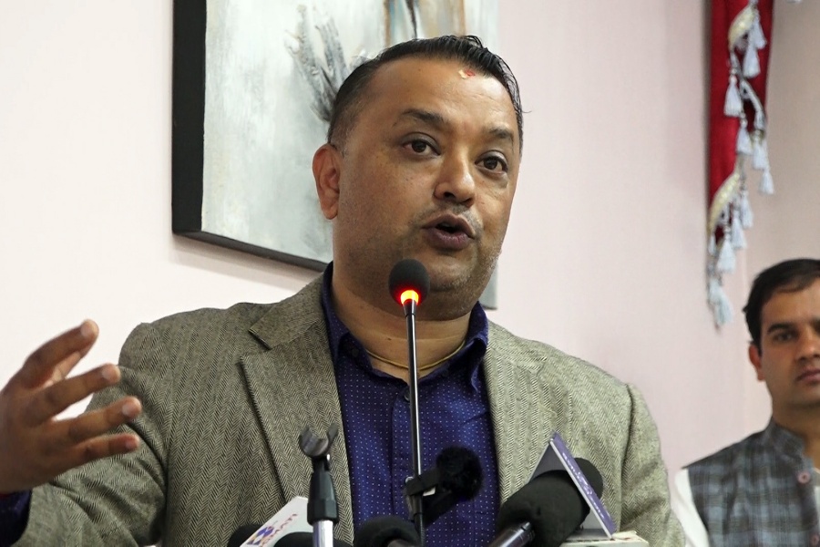 दलीय नाफा–घाटाबाट बाहिर निस्केर द्वन्द्वकालीन न्यायलाई छिटो टुंग्याउनुपर्छ : गगन थापा