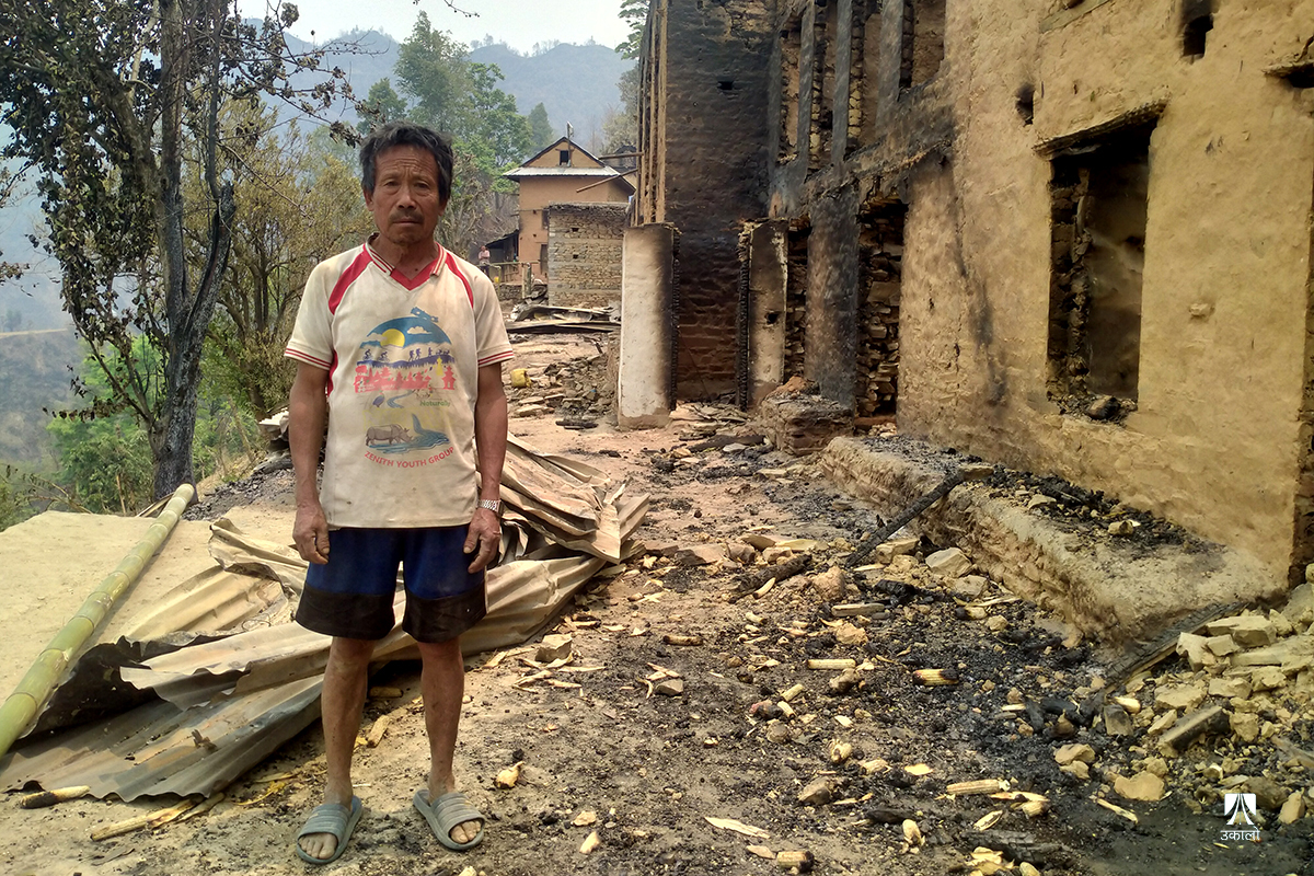 भूकम्पमा जोगिएको बस्ती डढेलो पसेर सिध्यायो