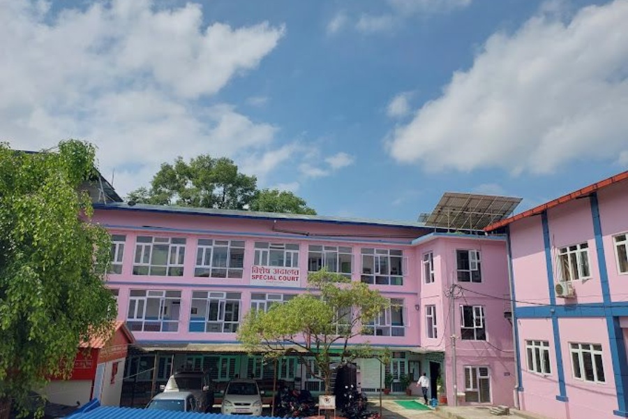 नियुक्ति नै नपाएको व्यक्तिलाई शिक्षक कायम गर्ने ६ जनाविरुद्ध विशेषमा मुद्दा दर्ता