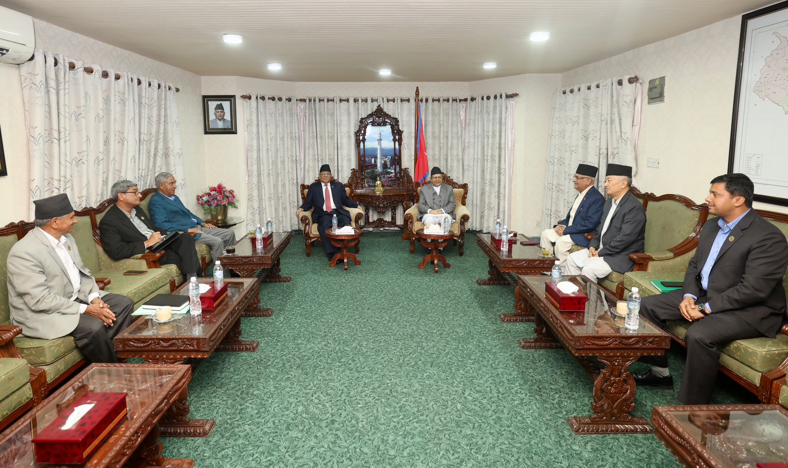 सभामुखले बोलाएको शीर्ष नेताको बैठक बिनानिष्कर्ष टुंगियो,  पुनः साढे ३ बजे बस्ने 